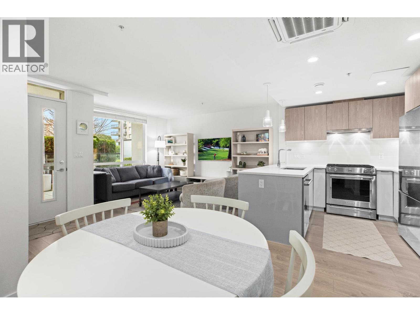 Th5 128 E 8th Street, North Vancouver, British Columbia  V7L 1Y7 - Photo 6 - R3097500