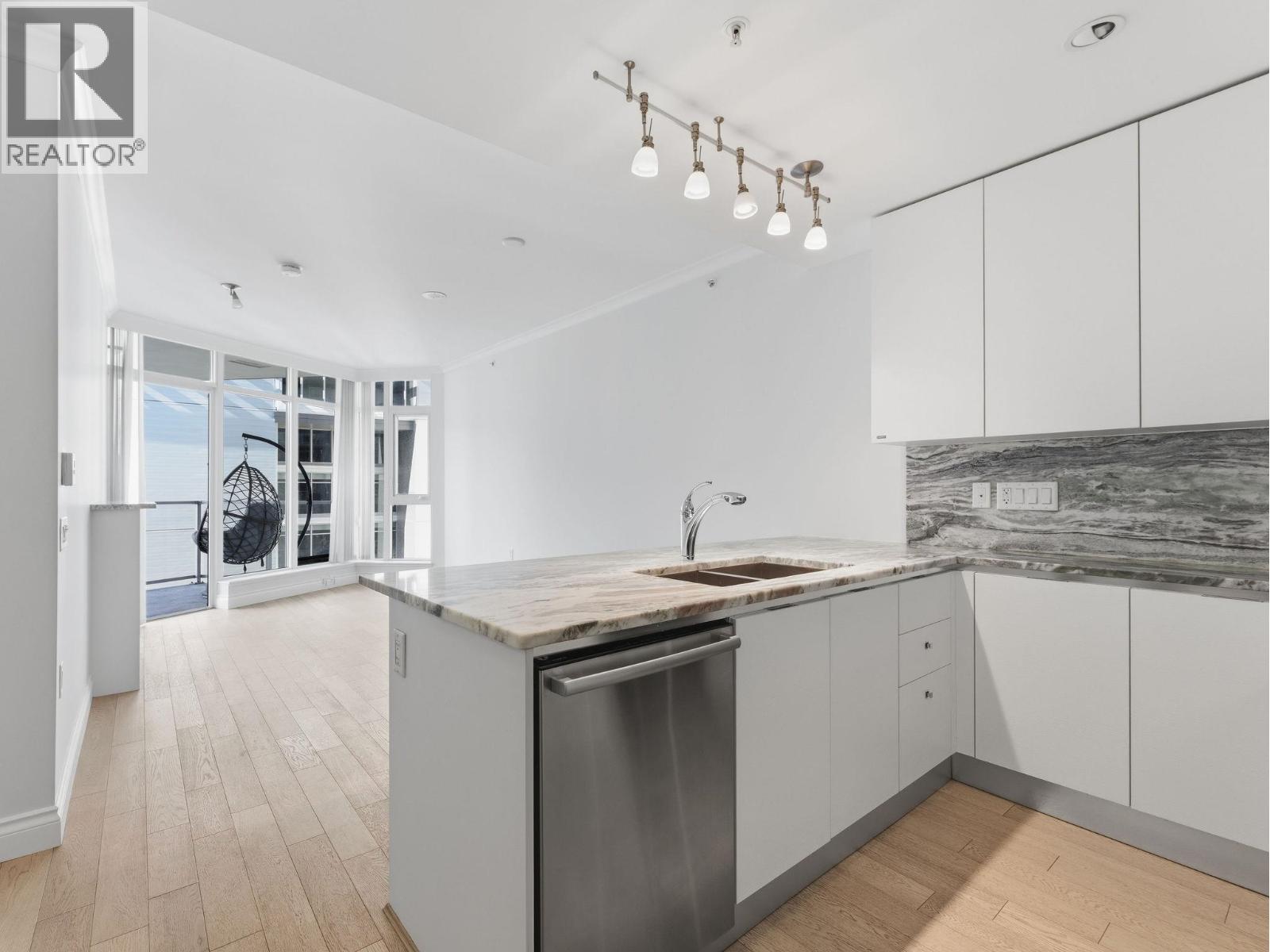 706 199 Victory Ship Way, North Vancouver, British Columbia  V7L 0B2 - Photo 10 - R3097546