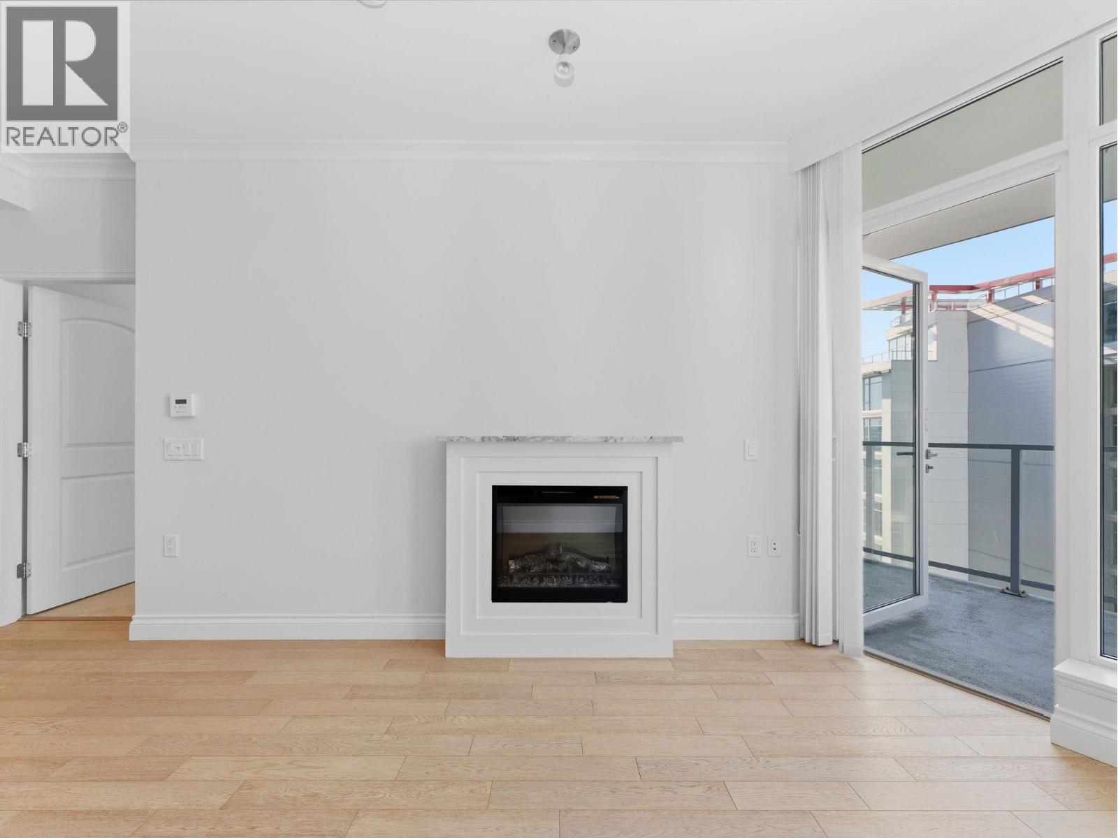 706 199 Victory Ship Way, North Vancouver, British Columbia  V7L 0B2 - Photo 6 - R3097546