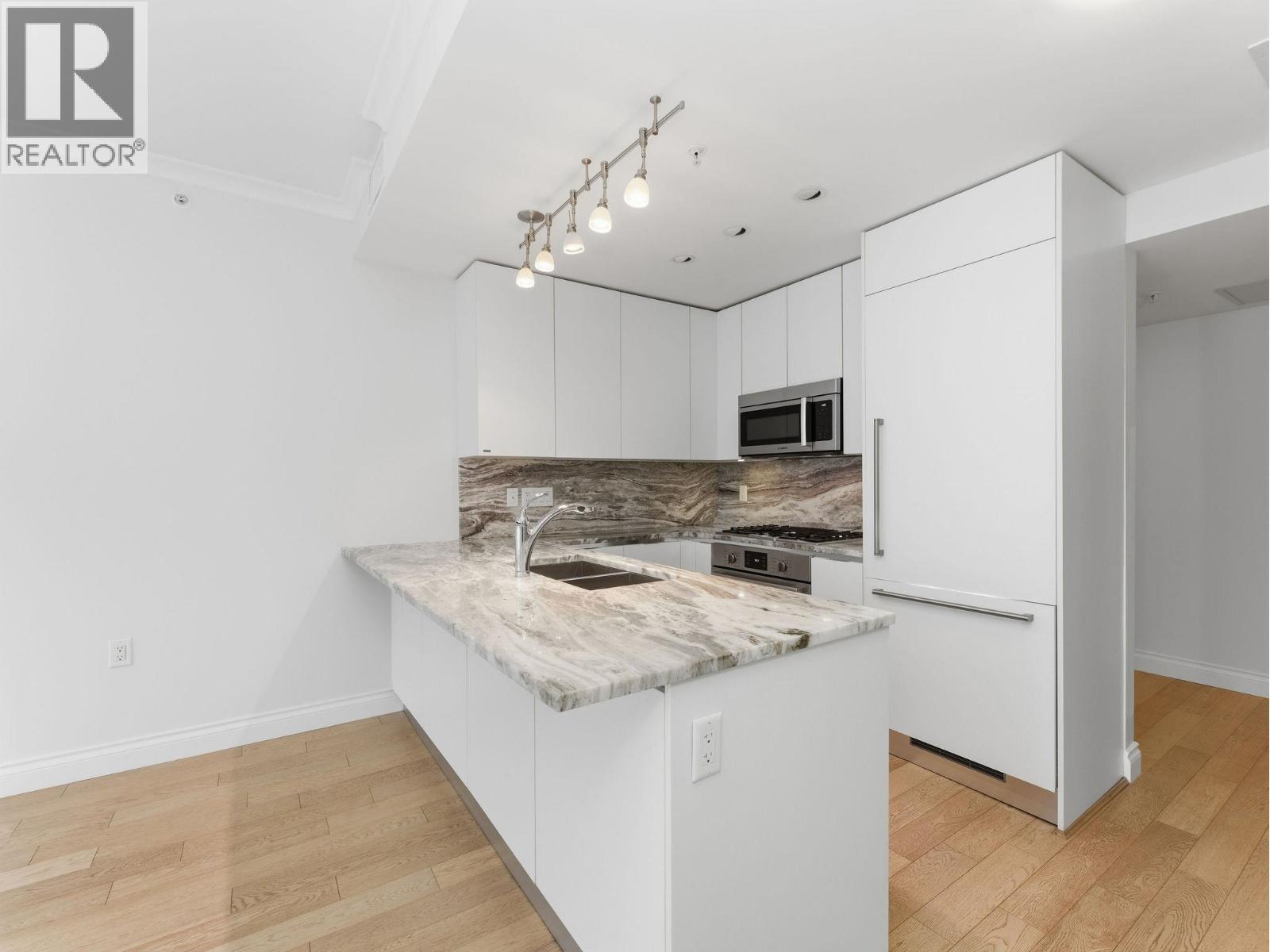 706 199 Victory Ship Way, North Vancouver, British Columbia  V7L 0B2 - Photo 9 - R3097546