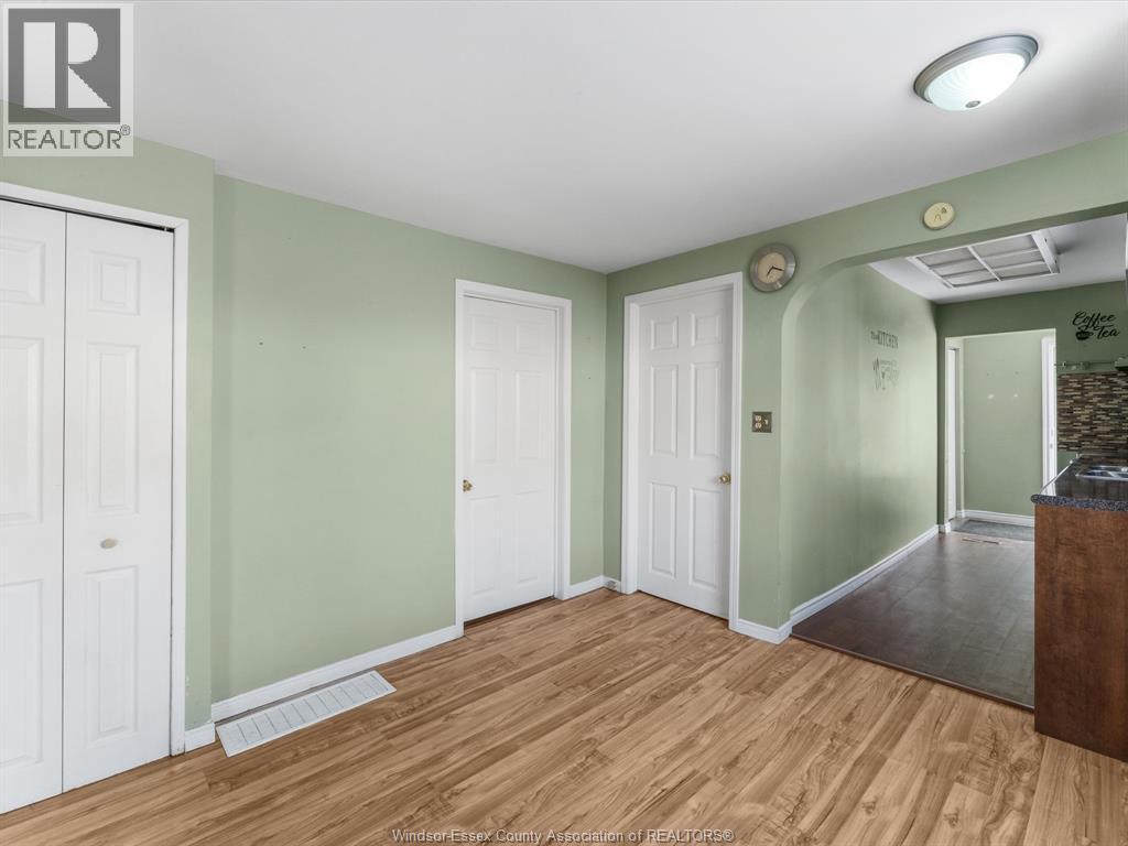 2509 Alexis Road, Windsor, Ontario  N9J 1Y3 - Photo 3 - 26004903