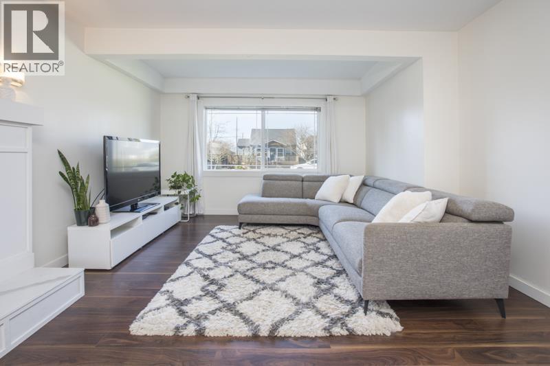 300 Douglas Crescent, Richmond, British Columbia  V7B 1E5 - Photo 4 - R3097514