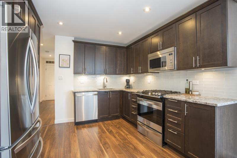 300 Douglas Crescent, Richmond, British Columbia  V7B 1E5 - Photo 7 - R3097514