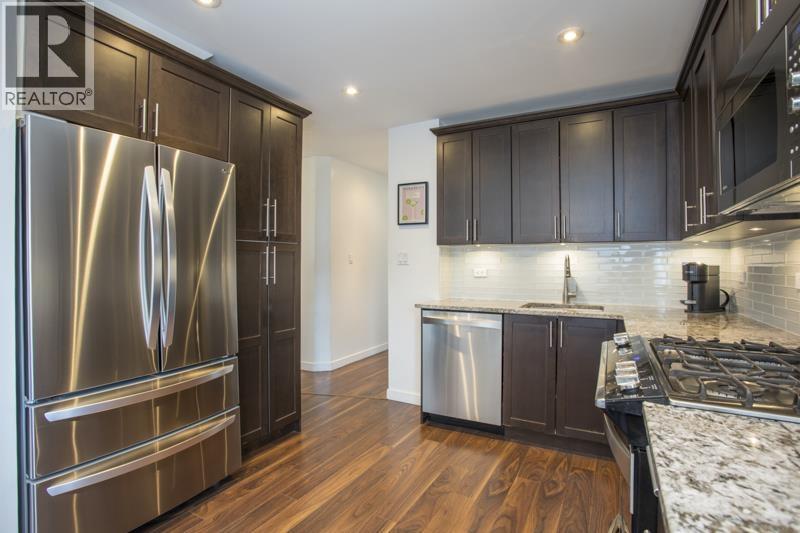 300 Douglas Crescent, Richmond, British Columbia  V7B 1E5 - Photo 8 - R3097514