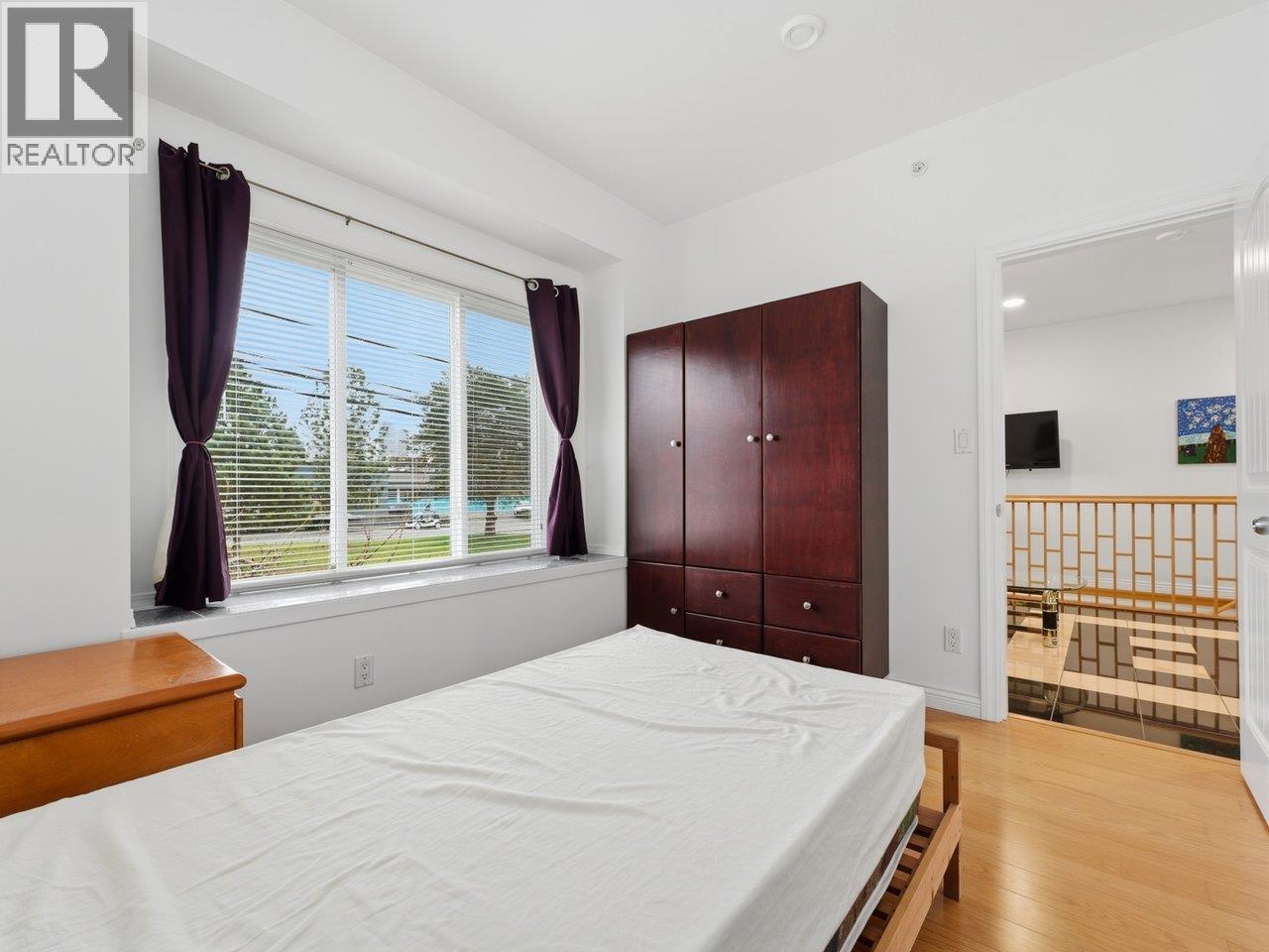 1115 Boundary Road, Vancouver, British Columbia  V5K 4T4 - Photo 11 - R3097524