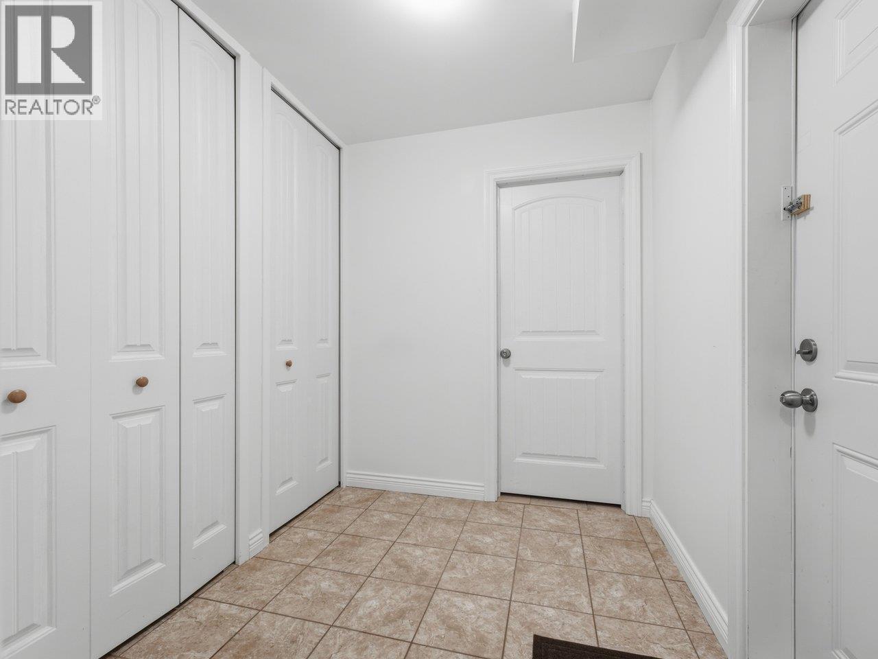 1115 Boundary Road, Vancouver, British Columbia  V5K 4T4 - Photo 18 - R3097524