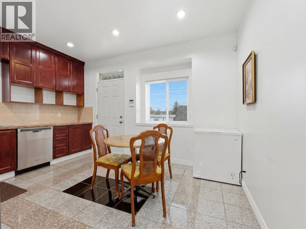 1115 Boundary Road, Vancouver, British Columbia  V5K 4T4 - Photo 7 - R3097524