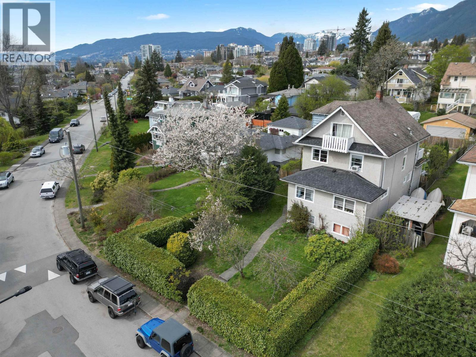 444 E 6th Street, North Vancouver, British Columbia  V7L 1P9 - Photo 3 - R3097554