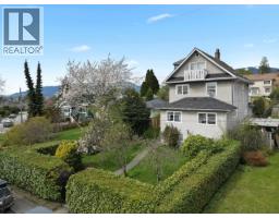444 E 6TH STREET, North Vancouver, British Columbia