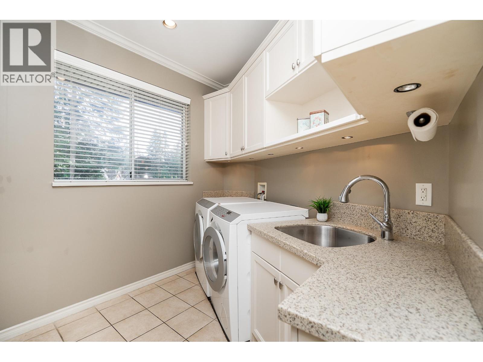 188 Wyndham Crescent, Anmore, British Columbia  V3H 4X9 - Photo 19 - R3097575