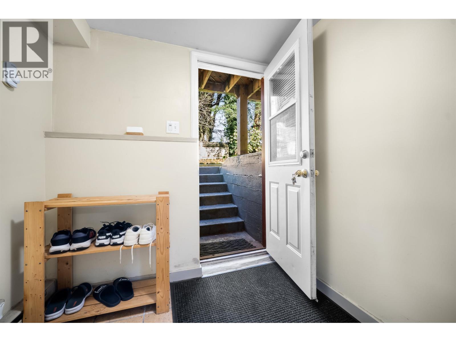 521 Brookmere Avenue, Coquitlam, British Columbia  V3J 1W8 - Photo 19 - R3097578