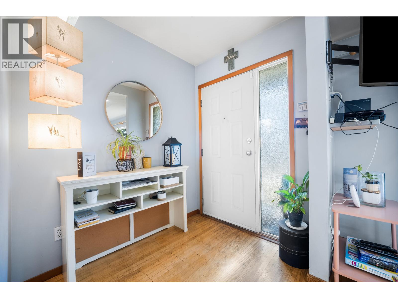 521 Brookmere Avenue, Coquitlam, British Columbia  V3J 1W8 - Photo 3 - R3097578