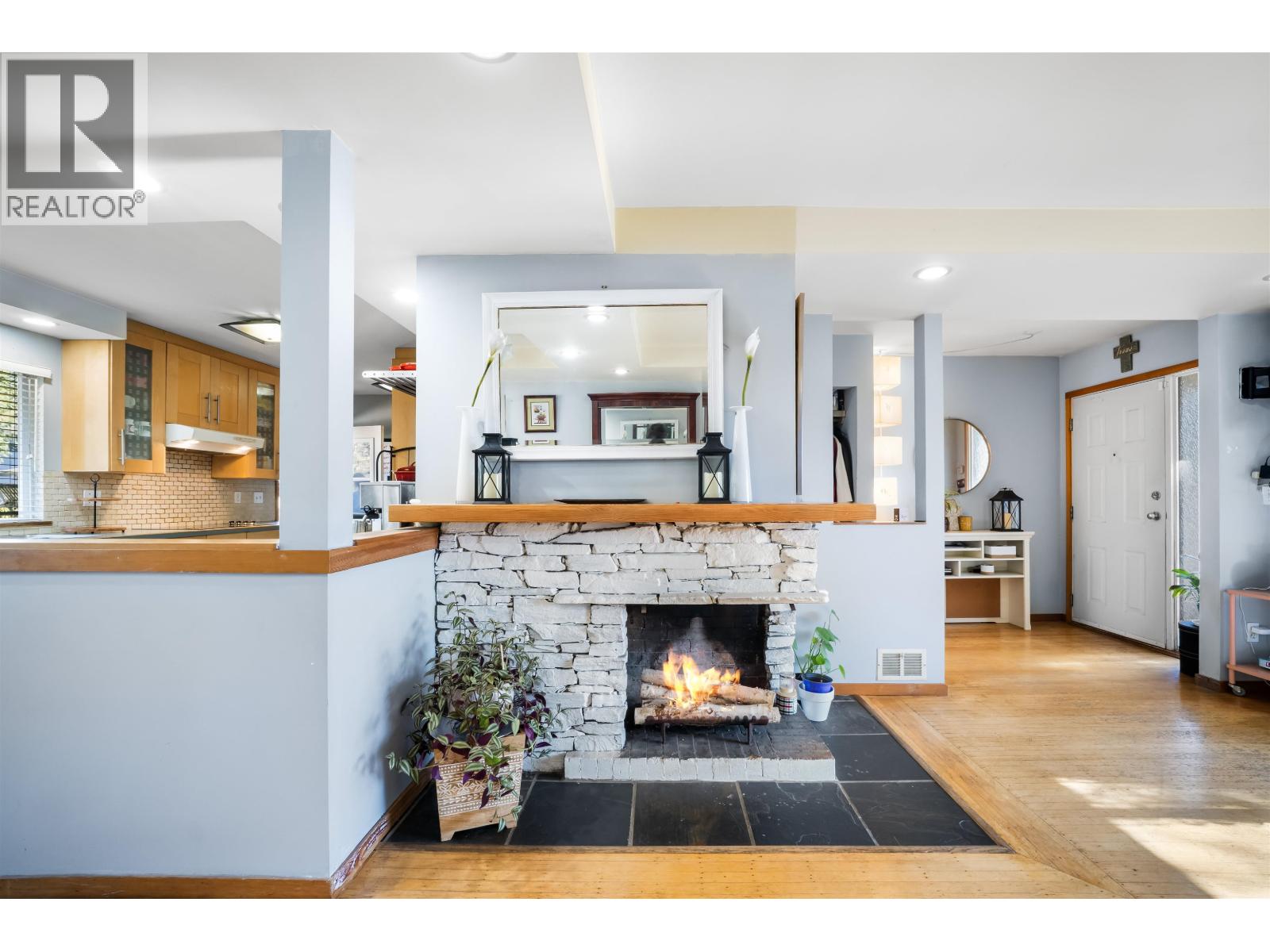 521 Brookmere Avenue, Coquitlam, British Columbia  V3J 1W8 - Photo 6 - R3097578