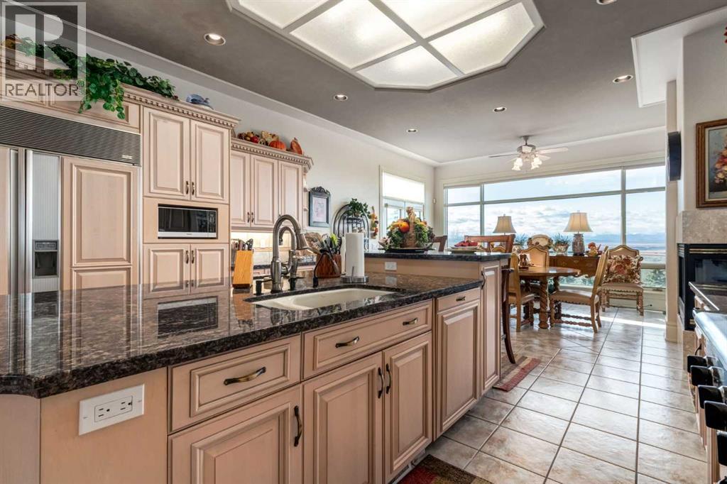 31 Pinnacle Ridge Drive Sw, Rural Rocky View County, Alberta  T3Z 3N7 - Photo 15 - A2269063