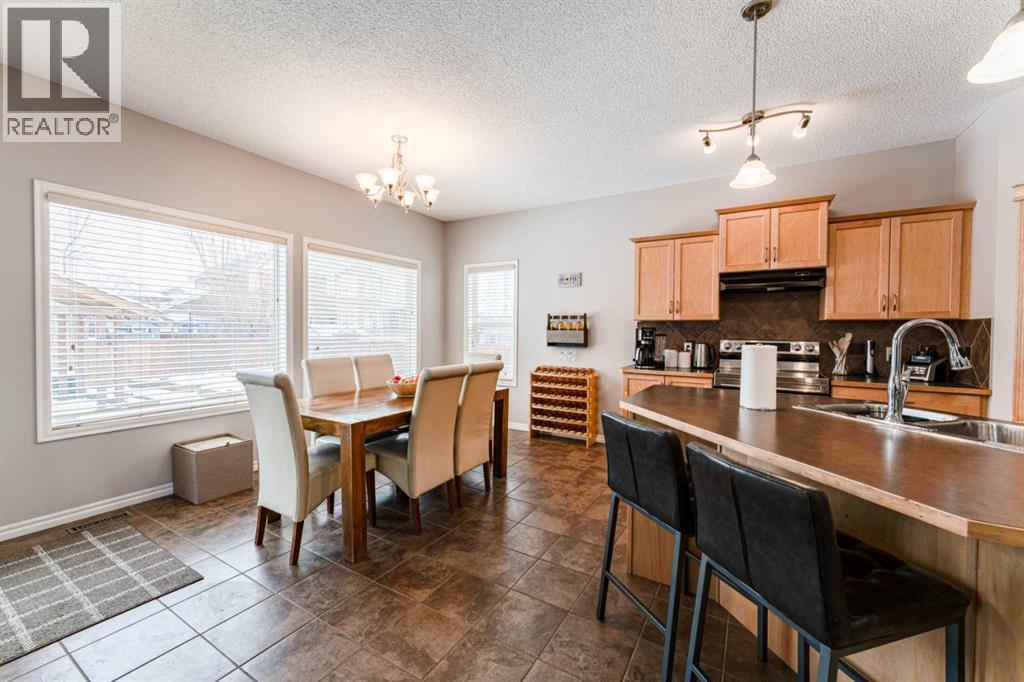 461 Boulder Creek Way Se, Langdon, Alberta  T0J 1X3 - Photo 8 - A2276704