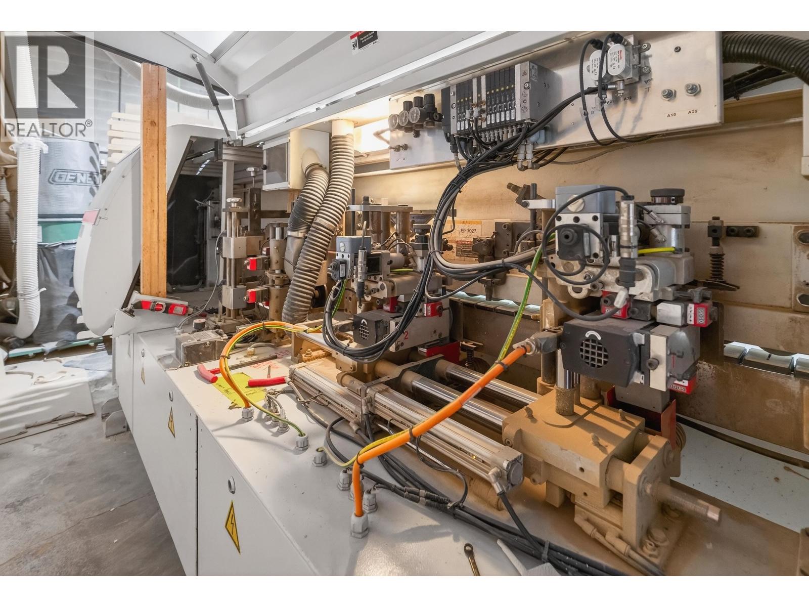 12238 Confidential, Port Coquitlam, British Columbia  V3C 4L3 - Photo 25 - C8076841