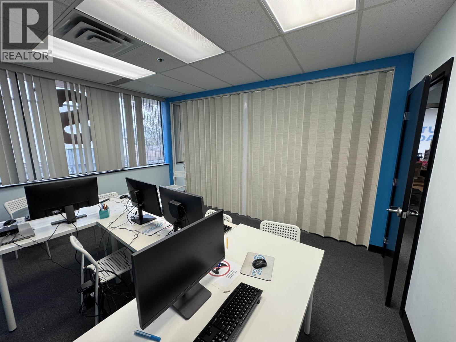 223a 3030 Lincoln Avenue, Coquitlam, British Columbia  V3N 2H6 - Photo 9 - C8076843