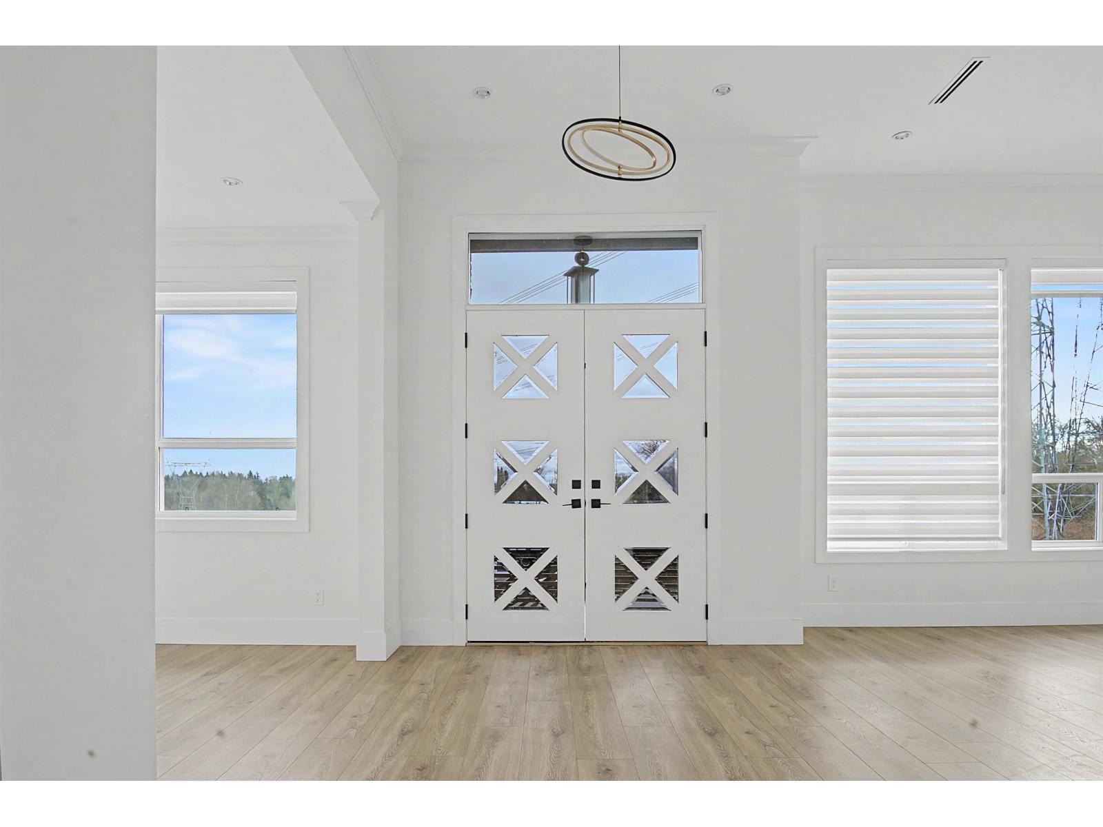 16685 15a Avenue, Surrey, British Columbia  V3S 9X7 - Photo 6 - R3097062