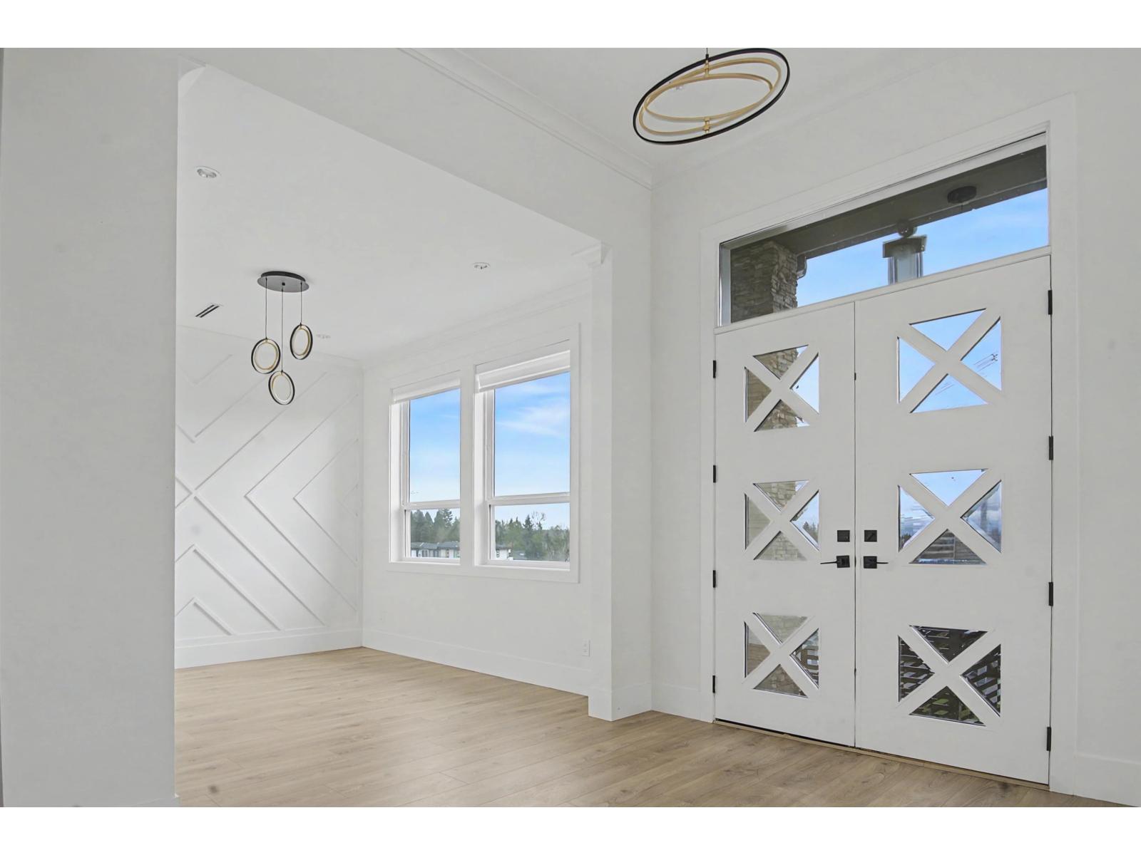 16685 15a Avenue, Surrey, British Columbia  V3S 9X7 - Photo 4 - R3097062