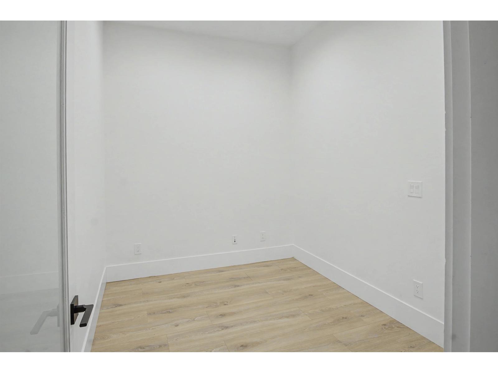 16685 15a Avenue, Surrey, British Columbia  V3S 9X7 - Photo 34 - R3097062