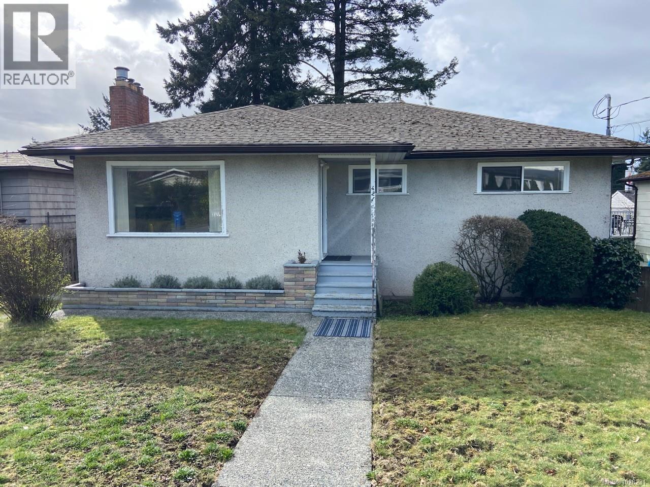 421 Juniper St, Nanaimo, British Columbia  V9S 1X7 - Photo 2 - 1028231