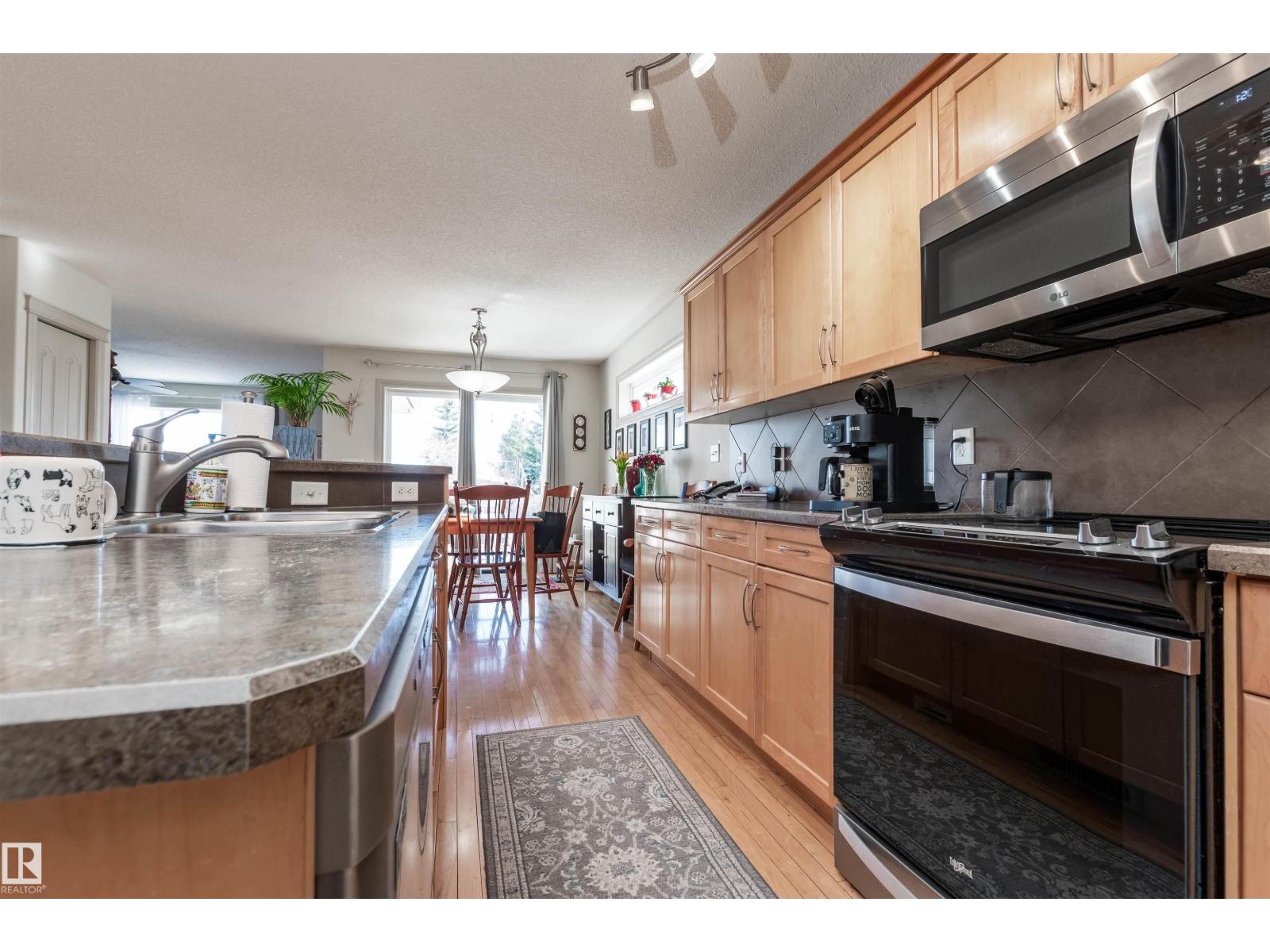 143 Chatwin Rd, Sherwood Park, Alberta  T8H 2S4 - Photo 7 - E4476618