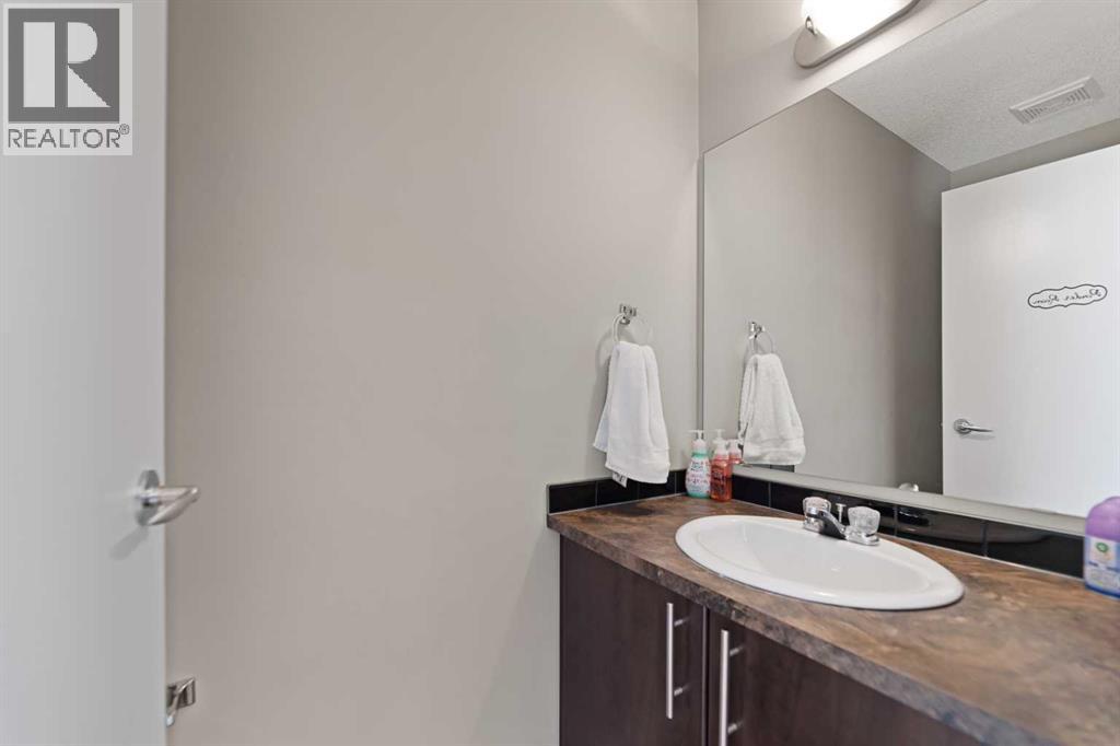 209, 2445 Kingsland Road Se, Airdrie, Alberta  T4A 0B4 - Photo 17 - A2287016