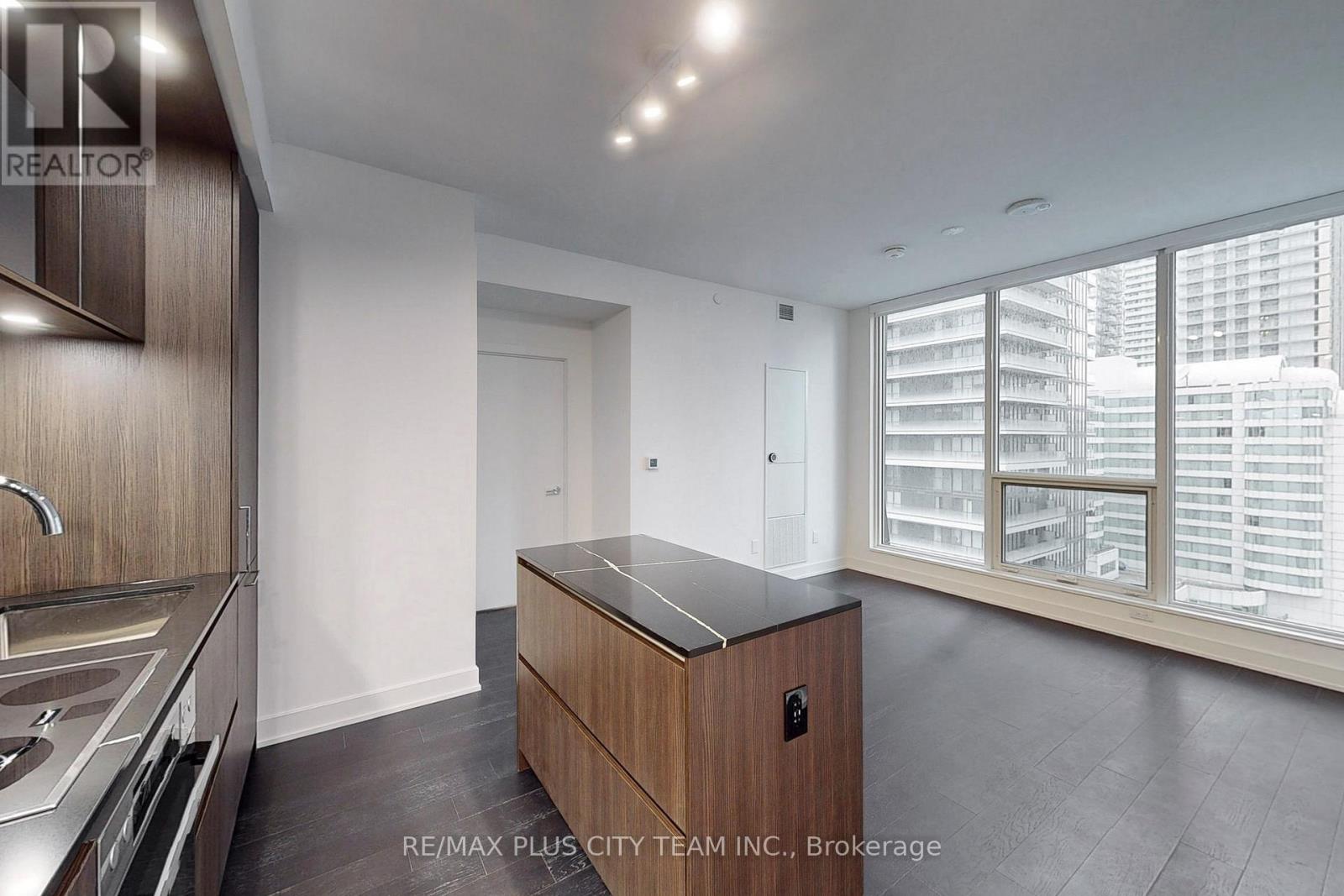 1613 - 35 Mercer Street, Toronto (Waterfront Communities), Ontario  M5V 0V1 - Photo 10 - C12863062