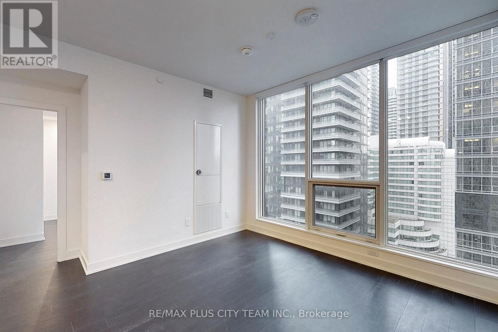 1613 - 35 Mercer Street, Toronto (Waterfront Communities), Ontario  M5V 0V1 - Photo 3 - C12863062