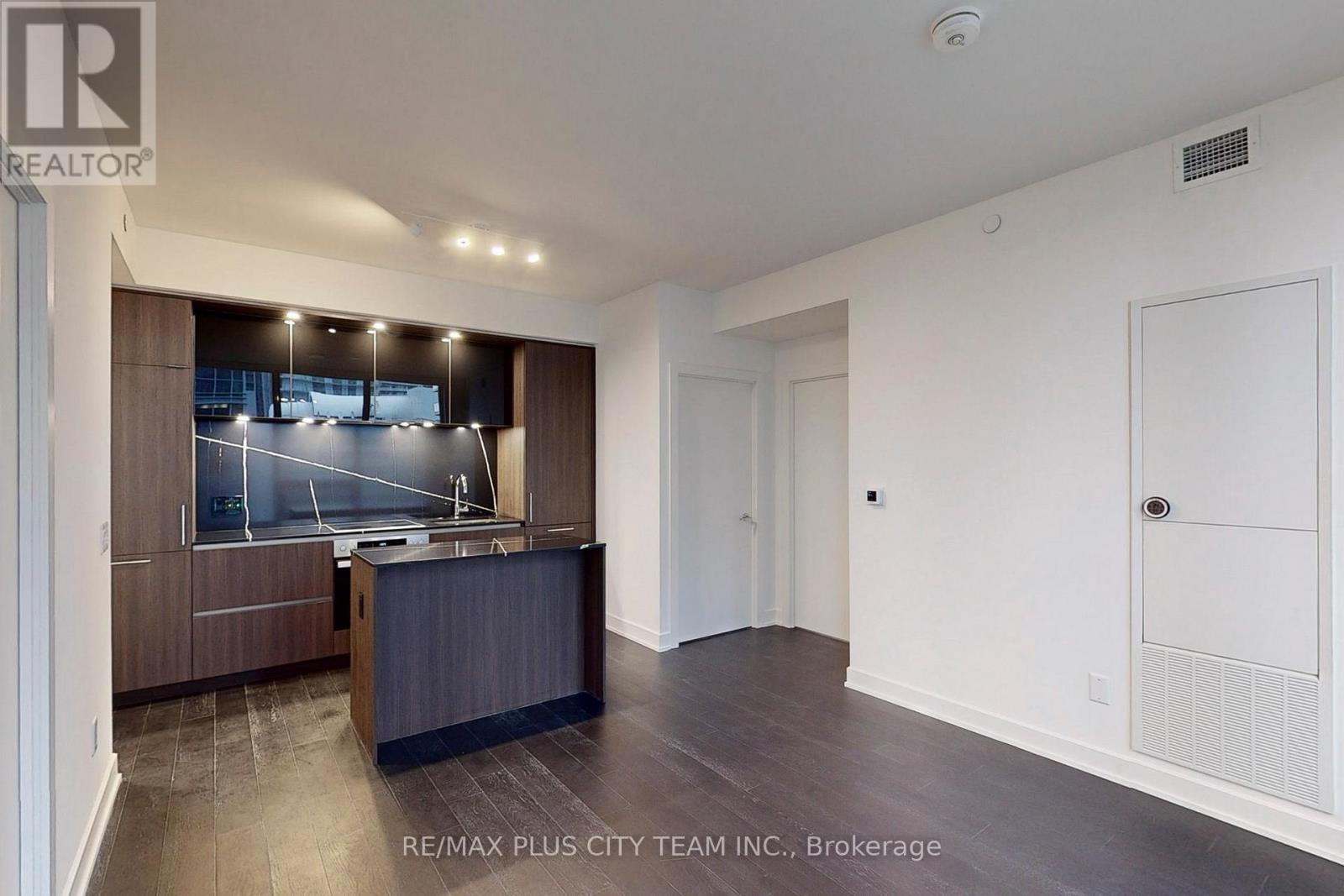 1613 - 35 Mercer Street, Toronto (Waterfront Communities), Ontario  M5V 0V1 - Photo 6 - C12863062