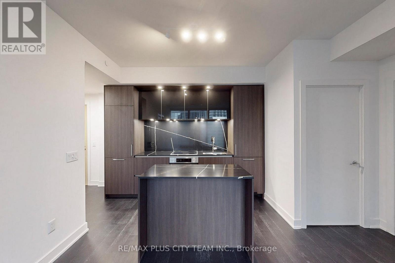 1613 - 35 Mercer Street, Toronto (Waterfront Communities), Ontario  M5V 0V1 - Photo 7 - C12863062