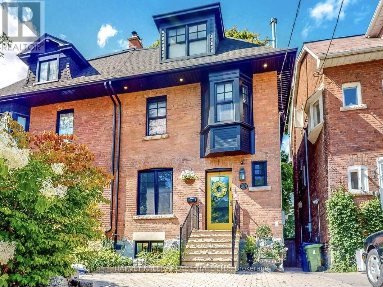 Lower - 10 Duggan Avenue, Toronto, Ontario  M4V 1Y2 - Photo 1 - C12863142