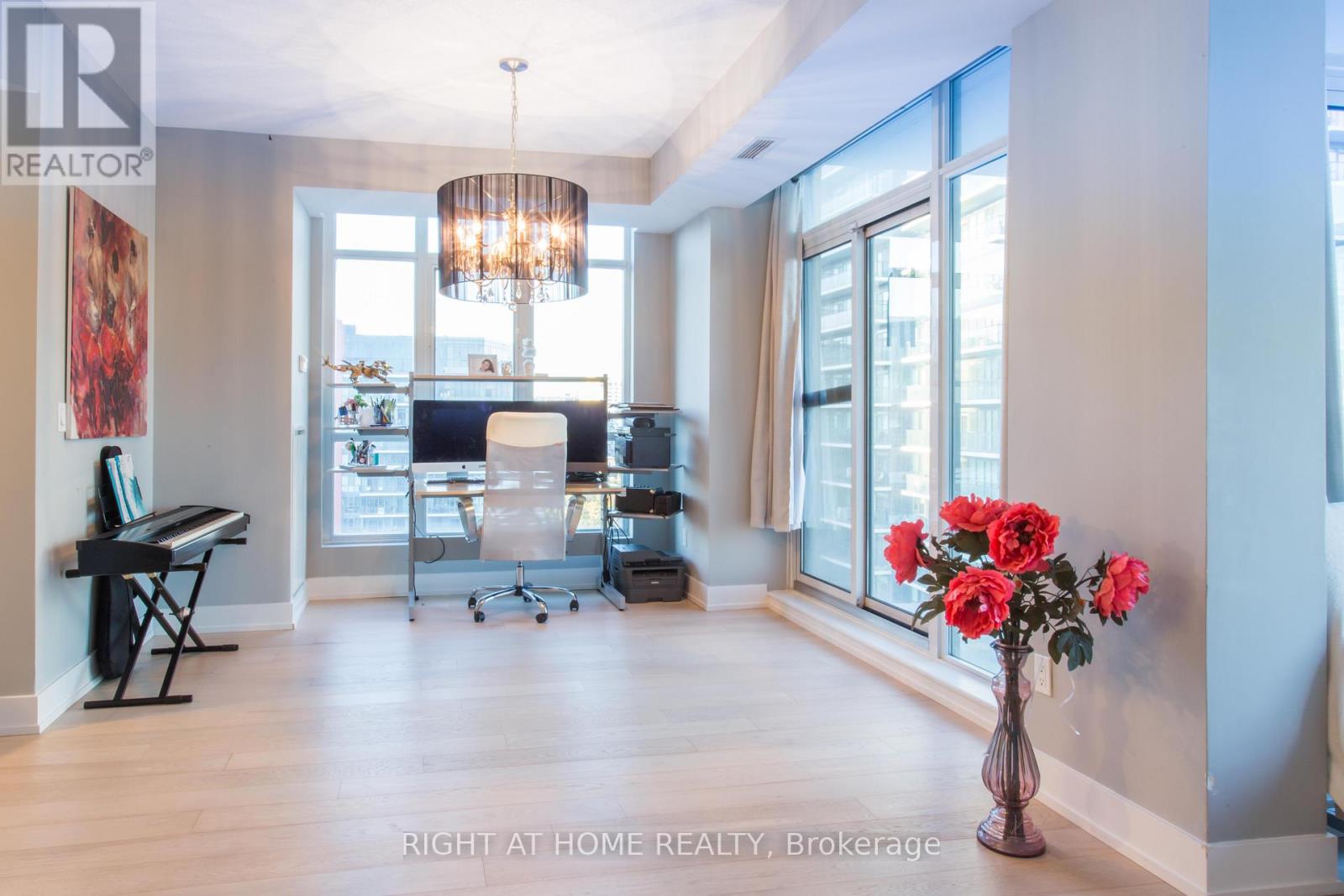 1508 - 21 Grand Magazine Street, Toronto, Ontario  M5V 1B5 - Photo 4 - C12863148