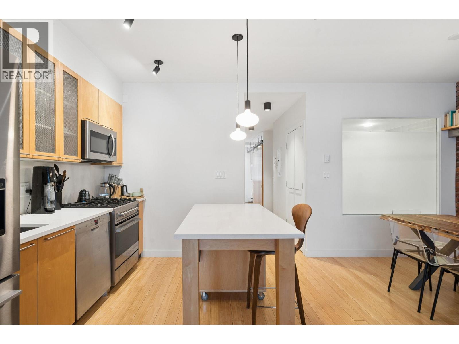 401 1072 Hamilton Street, Vancouver, British Columbia  V6B 2R9 - Photo 16 - R3097477