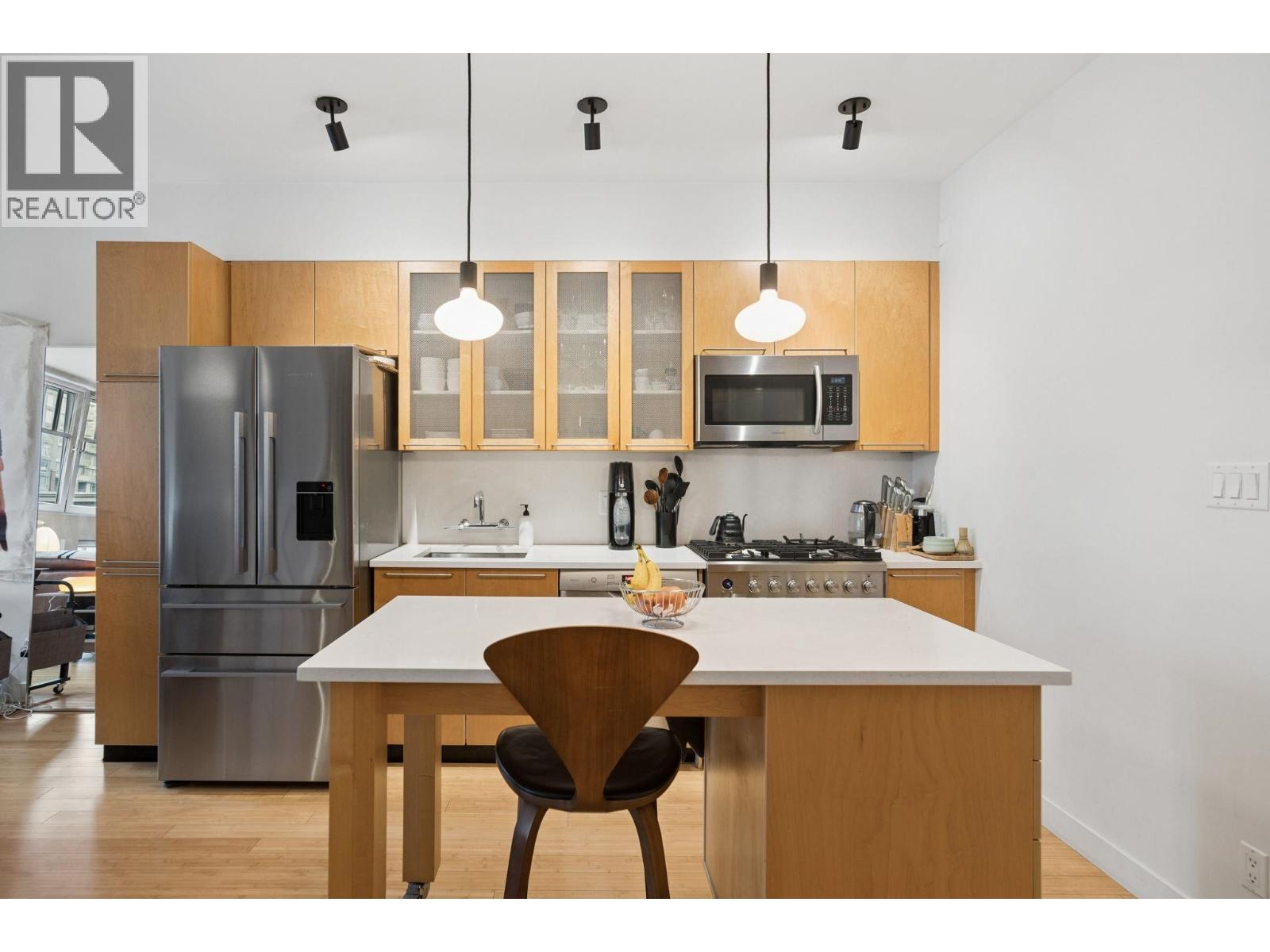 401 1072 Hamilton Street, Vancouver, British Columbia  V6B 2R9 - Photo 14 - R3097477