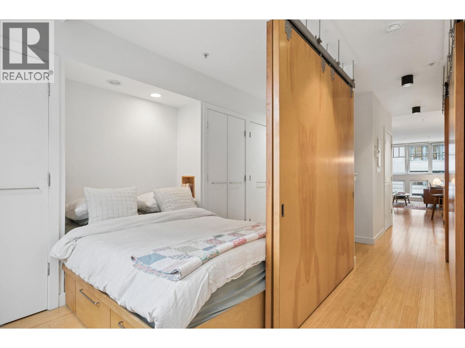 401 1072 Hamilton Street, Vancouver, British Columbia  V6B 2R9 - Photo 23 - R3097477