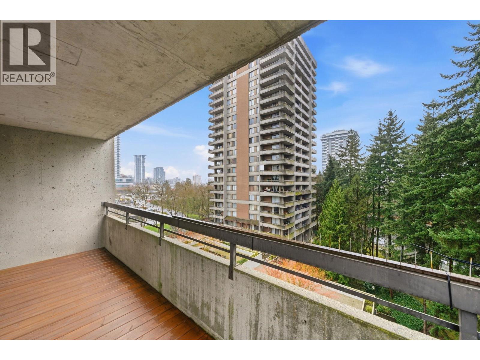 503 3755 Bartlett Court, Burnaby, British Columbia  V3J 7G7 - Photo 15 - R3097290