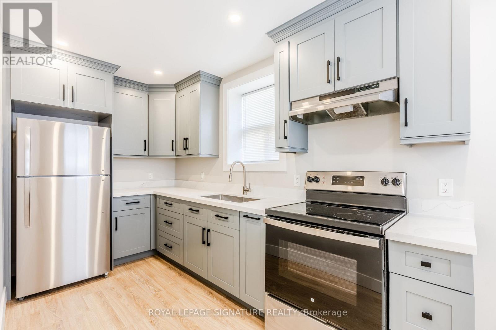 1 - 1 Hassard Avenue, Toronto, Ontario  M4K 3N3 - Photo 3 - E12863048