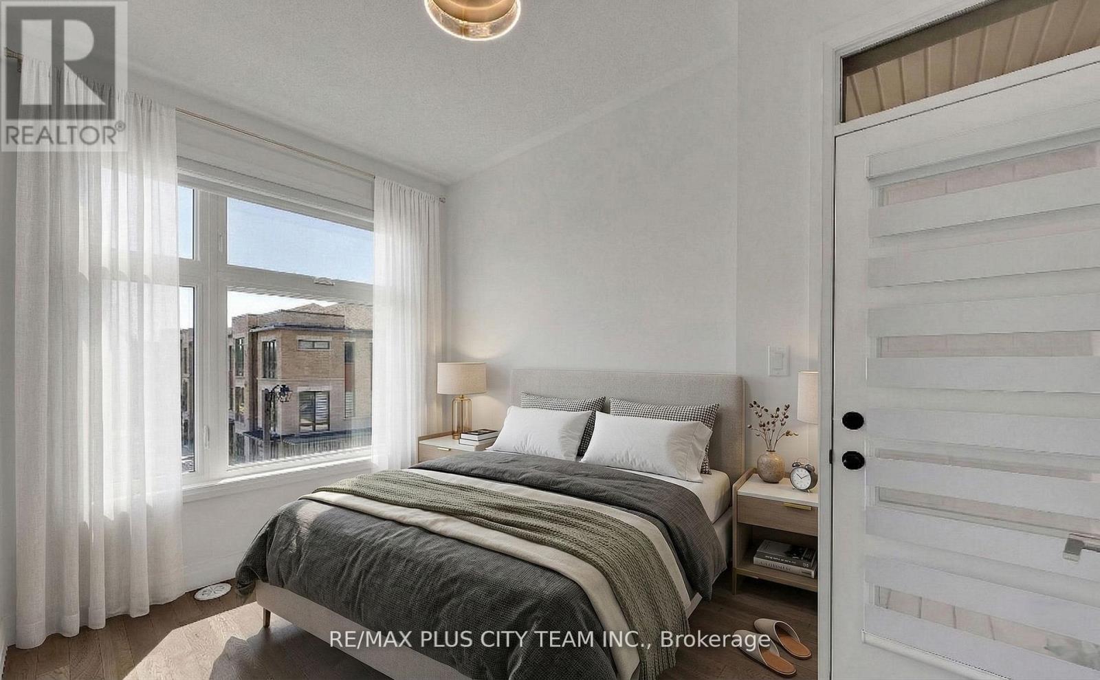 2536 Littlefield Crescent, Oakville, Ontario  L6M 5L9 - Photo 15 - W12720984