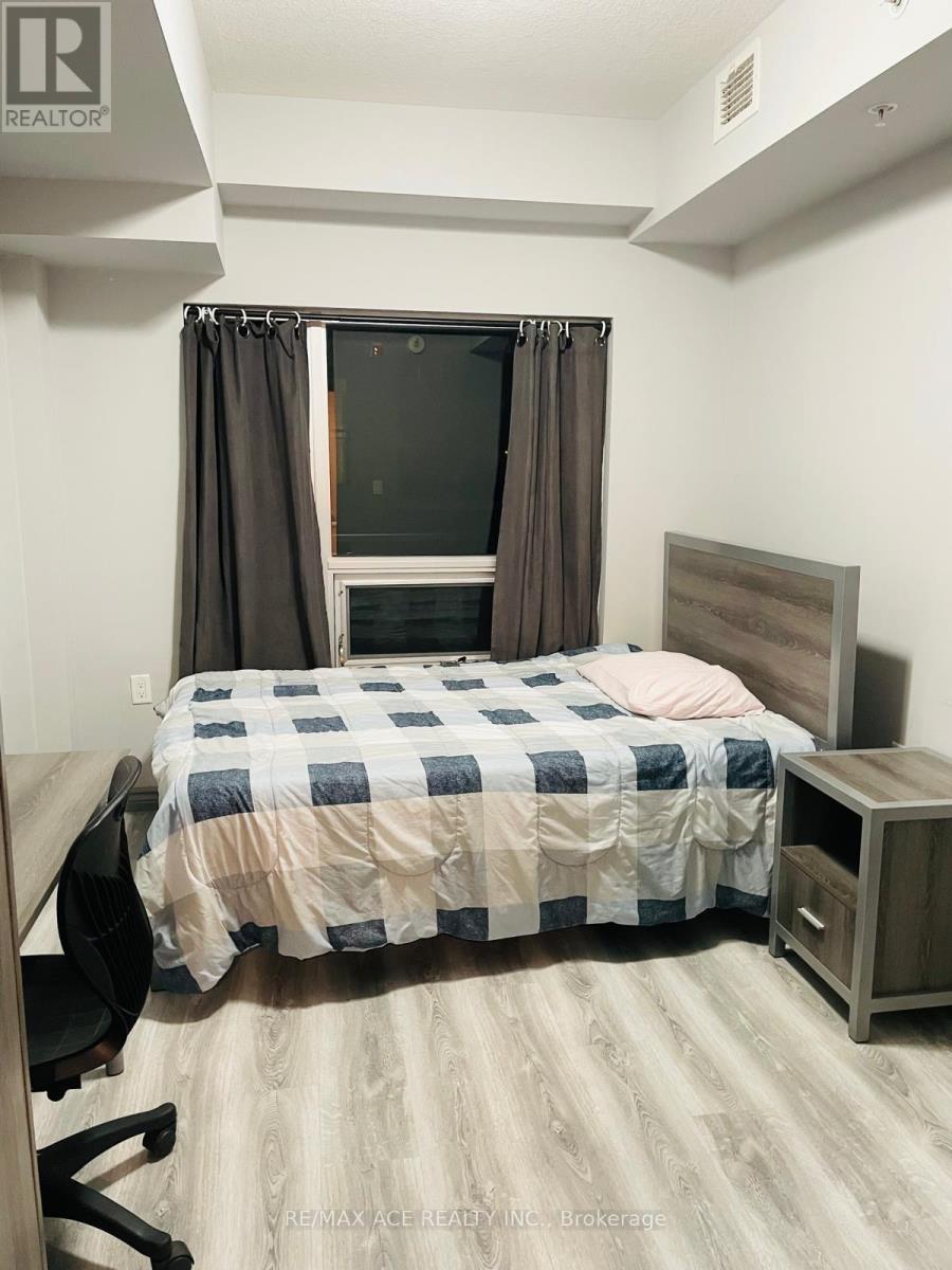 F-207 - 275 Larch Street, Waterloo, Ontario  N2L 3R2 - Photo 13 - X12762568