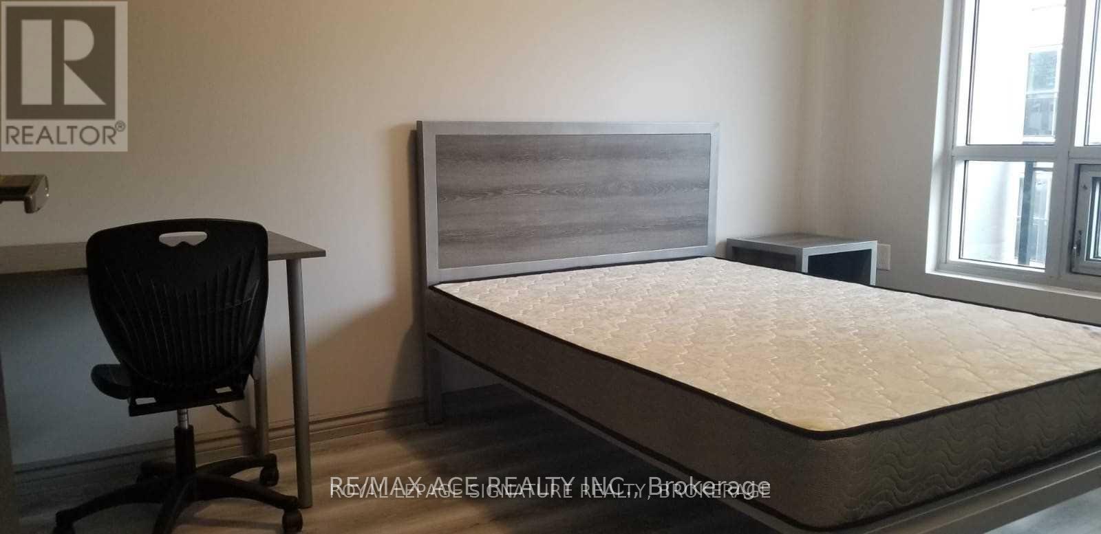 F-207 - 275 Larch Street, Waterloo, Ontario  N2L 3R2 - Photo 10 - X12762568