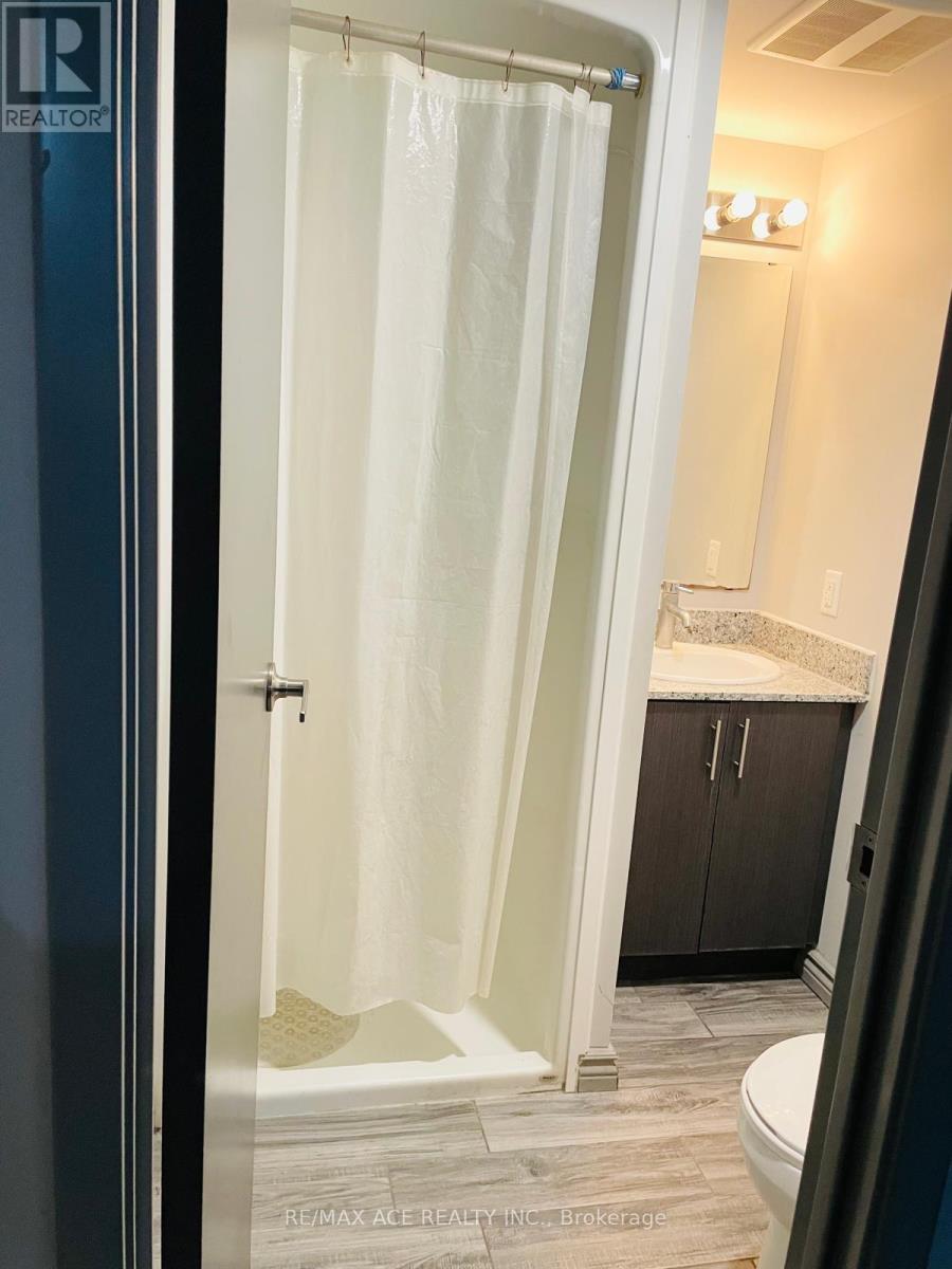 F-207 - 275 Larch Street, Waterloo, Ontario  N2L 3R2 - Photo 16 - X12762568