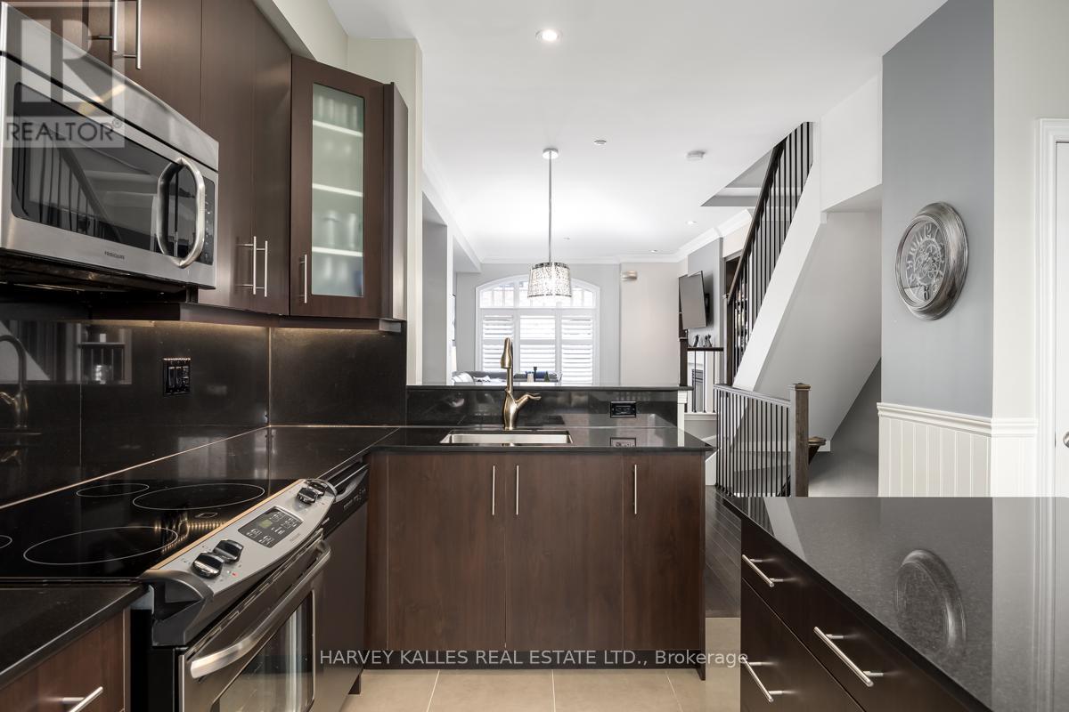 16 Powseland Crescent, Vaughan, Ontario L4L 0C5 - Photo 15 - N12863026