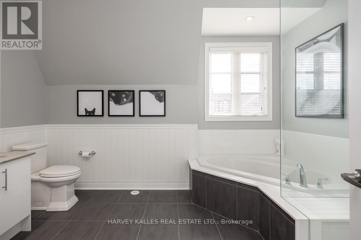 16 Powseland Crescent, Vaughan, Ontario L4L 0C5 - Photo 20 - N12863026