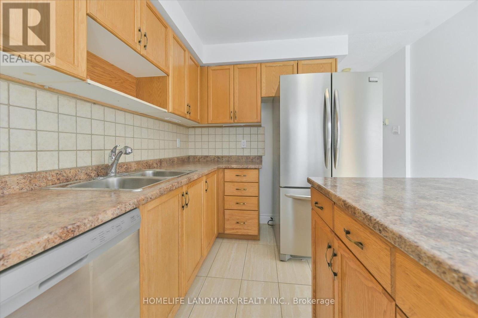 29 Drake Drive, Barrie (Painswick South), Ontario  L4N 8W3 - Photo 12 - S12863158