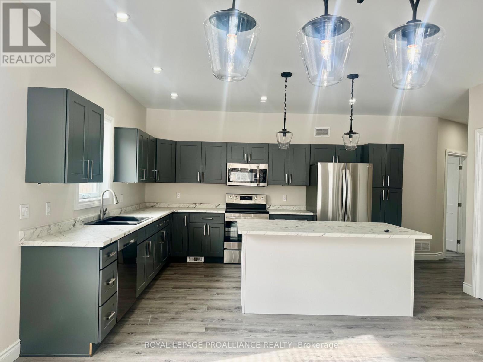 47 South Maloney St Street N, Marmora And Lake, Ontario  K0K 2M0 - Photo 17 - X12294675