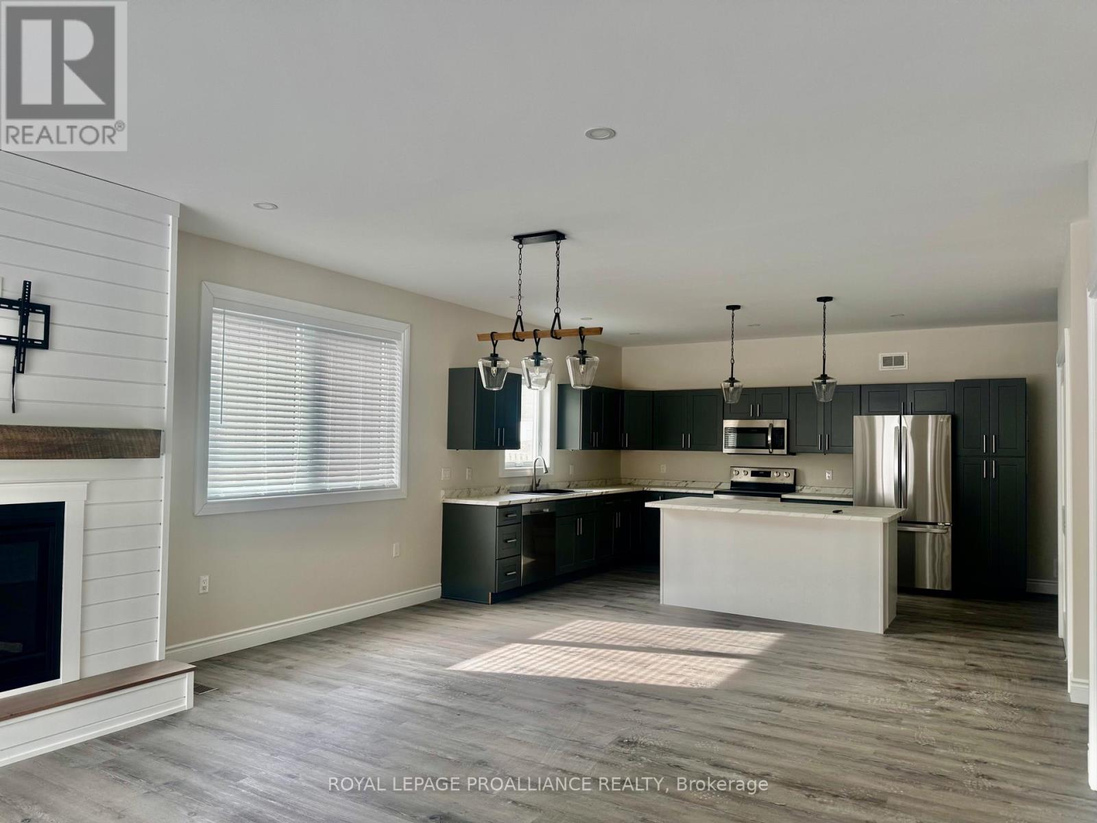 47 South Maloney St Street N, Marmora And Lake, Ontario  K0K 2M0 - Photo 10 - X12294675