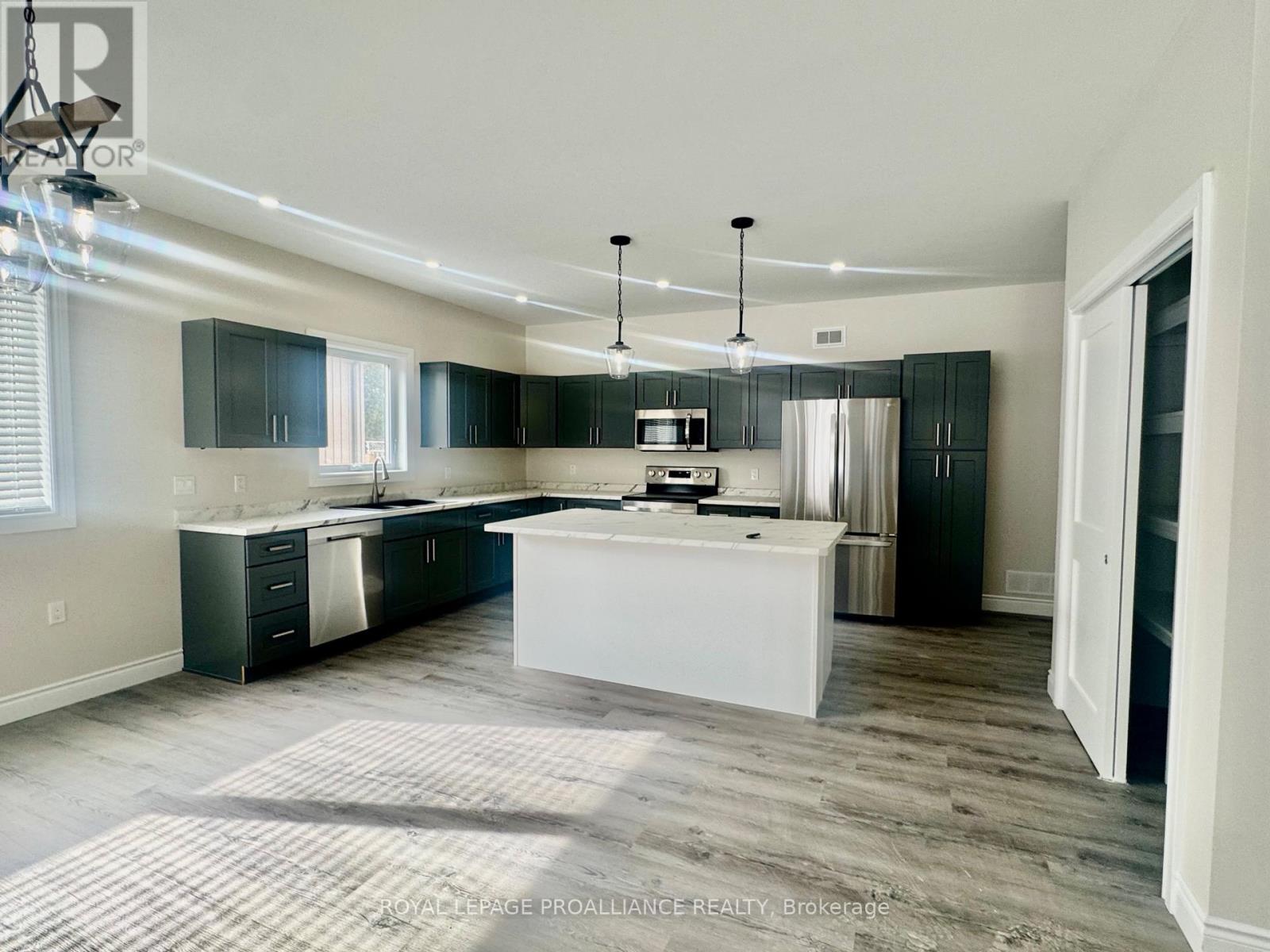 47 South Maloney St Street N, Marmora And Lake, Ontario  K0K 2M0 - Photo 19 - X12294675