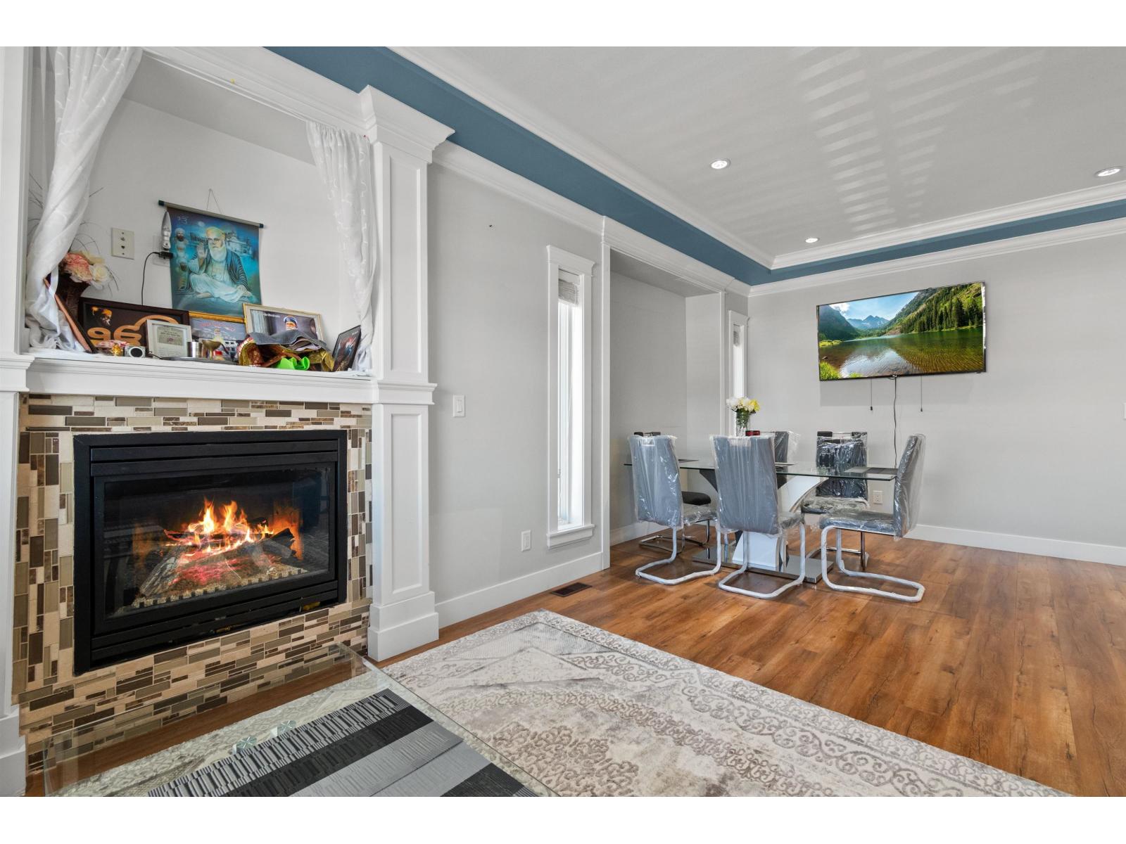 33008 Egglestone Avenue, Mission, British Columbia  V2V 7R7 - Photo 5 - R3097029