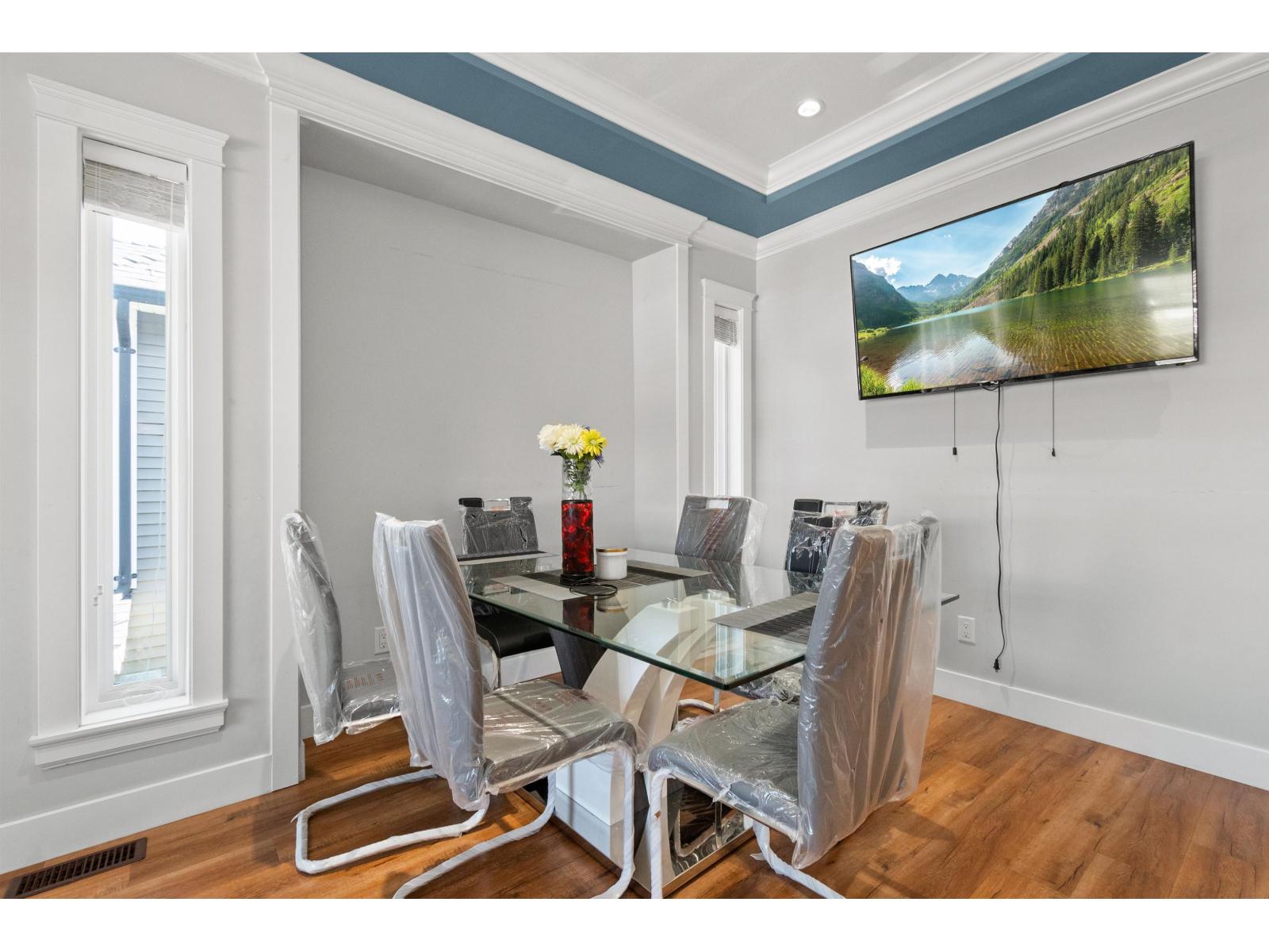 33008 Egglestone Avenue, Mission, British Columbia  V2V 7R7 - Photo 8 - R3097029